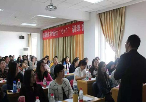 奖金的分配方法;兼顾团队与个人 奖金的分配方法;兼顾团队与个人