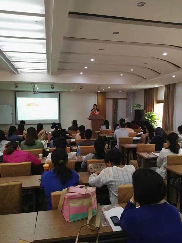 胡文霞老师9月19号“河南财税网”《“营改增”最新政策解读与税务筹划》课程结束 胡文霞老师9月19号“河南财税网”《“营改增”最新政策解读与税务筹划》课程结束