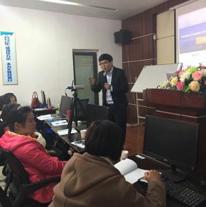 为湖南创客农村电商学员主讲微信营销实战 为湖南创客农村电商学员主讲微信营销实战