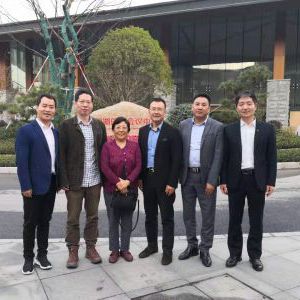 潘皖江老师应邀参加竹产业生态建设交流 潘皖江老师应邀参加竹产业生态建设交流