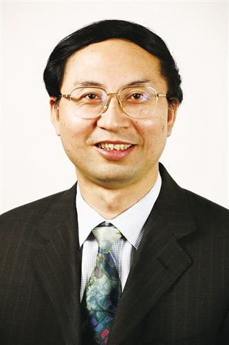 仇展炜 仇展炜
