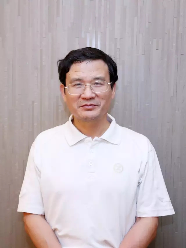 牛洪森 牛洪森