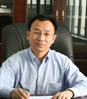 张灏 张灏