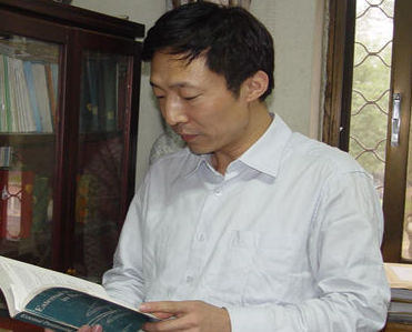 李晨光 李晨光