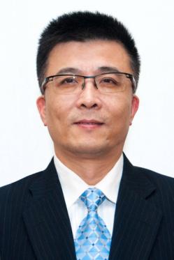 陈尔真 陈尔真