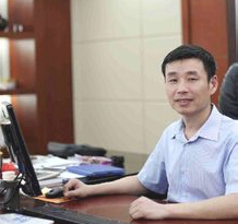 周世平 周世平